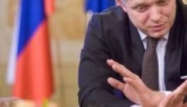 A szlovák kormányfő nem támogatná segéllyel Ukrajnát