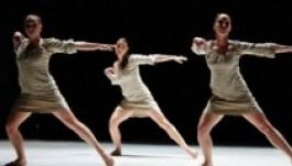 A Közép-Európa Táncszínház vendégjátéka Sepsiszentgyörgyön