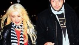 Kislányt vár Christina Aguilera