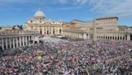 Hétmillió embert várnak Rómába április végén