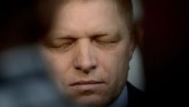 Ficónak nem eshetett jól a választási vereség (FOTÓ)