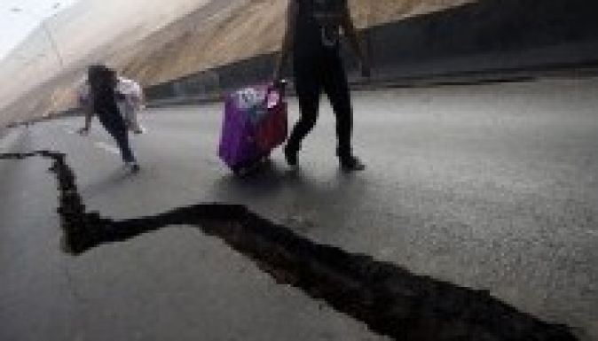 Megnyílt a föld Chilében a földrengés miatt
