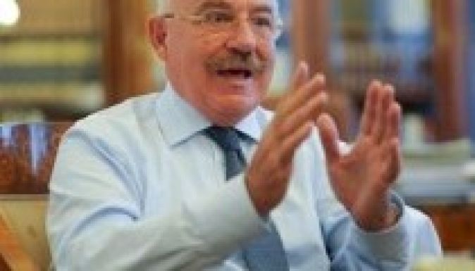 Hivatalos: nem marad külügyminiszter Martonyi János