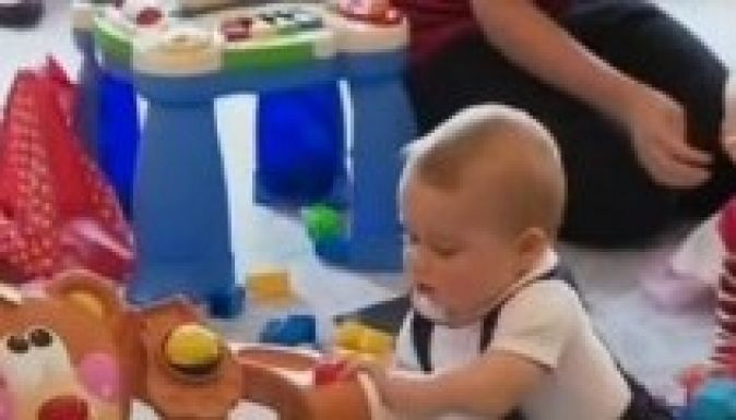 A nyolchónapos György herceg részt vett első hivatalos útján