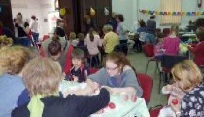 Húsvéti zsongás a nőszervezettel, 18 megyében