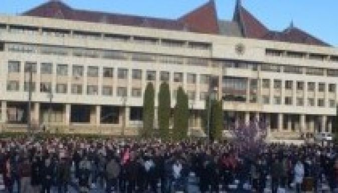 Húsvétvasárnapi ételszentelés Csíkszeredában