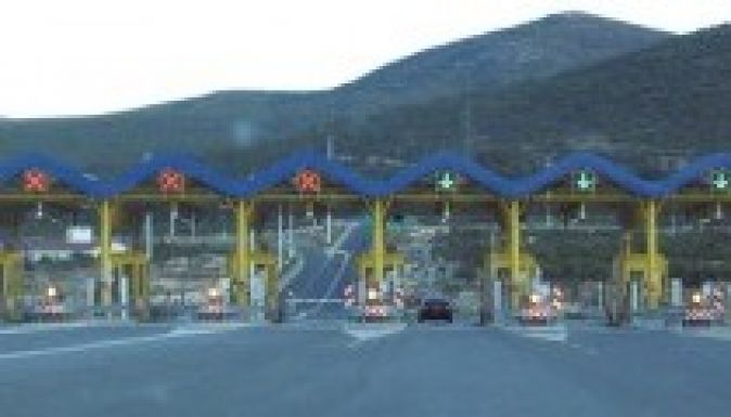 Egységes lehet az autópálya-díj az Unióban