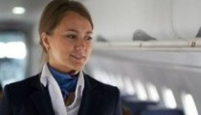 Ennyit keresnek a légikísérők Romániában