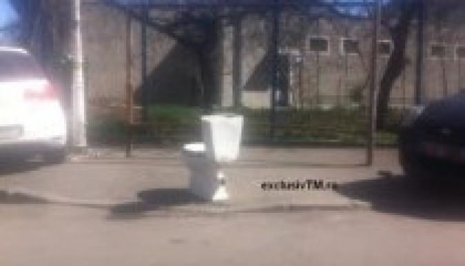 Ilyenek a parkolási körülmények Romániában (FOTÓ)