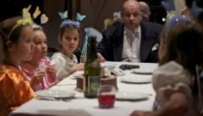 Macska a forró bádogtetőn a sepsiszentgyörgyi színházban