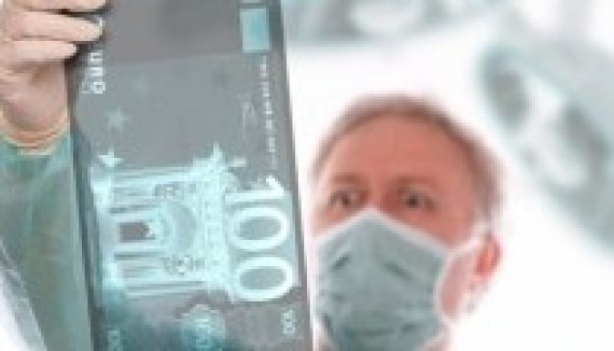 Közpénzekből szépítkeztek a román celebritások