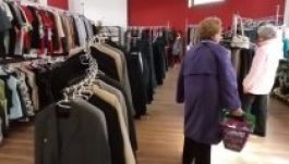 Turkálóban használtat, vagy ruhásüzletben újat?