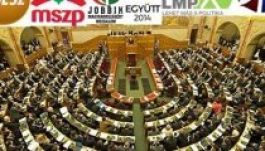 Így állnak a magyar pártok a választások előtt egy nappal