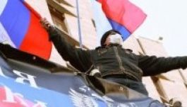 Erőszakos oroszbarát roham Kelet-Ukrajnában