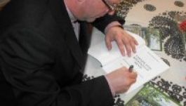 Mesébe zárt földrajz és történelem