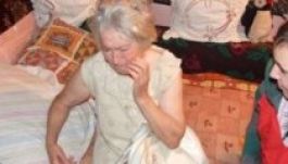 Fizetést adnának azoknak, akik otthon gondozzák időseiket