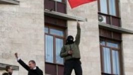 A Fehér Ház óvta Moszkvát a kelet-ukrajnai beavatkozástól