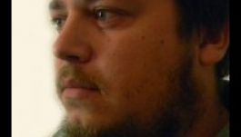 Kustán Magyari Attila: Az ajtók zárulnak, vigyázzanak az orraikra!