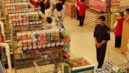 Figyelmetlenségből foglalkoztatott feketén egy bevásárlóközpont 155 embert