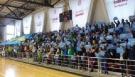 Az SZNT korlátozó jellegűnek tartja a zászlótörvényt