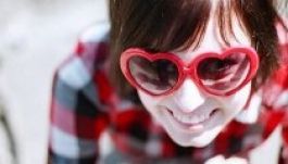 Ismét egy japán találmány: érzelem-szemüveg