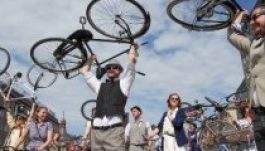 Kerékpársávok kialakítását szorgalmazza Borbély László