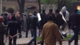 Donyeckben életveszélyes Ukrajna egységéért tüntetni