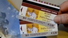 Több száz ezer buszjegyet gyűjtött félszáz országból egy cseh