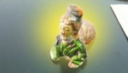 Ezeréves szobrot talált pisilés közben