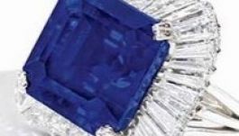 Rekordáron kelt el a Sotheby's aukcióján egy mesés kasmíri zafír