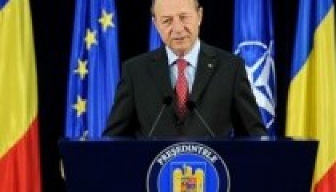 Băsescu szerint véres polgárháború lehet Ukrajnában