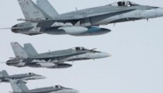 Megérkezett a kanadai katonai segítség Erdélybe