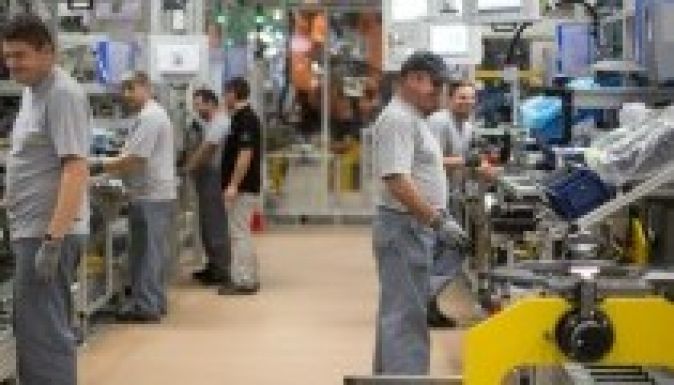 Több mint 15 százalékkal nőttek az ipari megrendelések