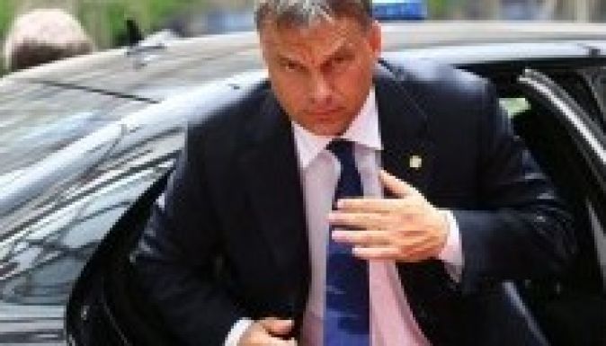 Orbán Kijevben és Bukarestben is kihúzta a gyufát