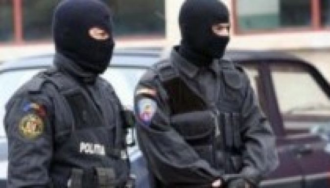 Csalással gyanúsítják az Omniasig biztosító vezetőit