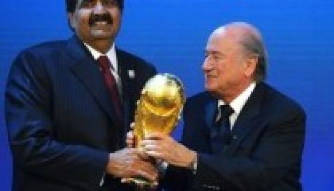Sepp Blatter már bánja, hogy Katarnak adták a 2022-es vb-t