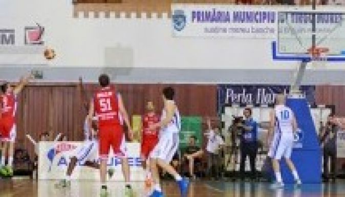 Kosár: a Nagyváradi CSM söpréssel jutott a döntőbe