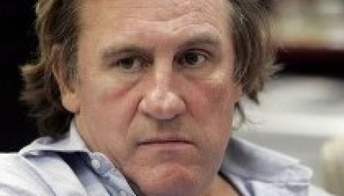 Gérard Depardieu alakítja Napóleont a szegedi Háry Jánosban