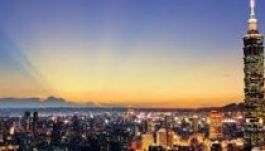 Lépcsőmászó-versenyt szerveztek a legmagasabb tajpei felhőkarcolóban