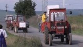 Visszakerülhetnek a traktorok és a kombájnok a közutakra