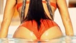 Orális szexszel népszerűsítik Mamaiát (VIDEÓ)