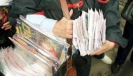 Tüntetésekkel, japán sztrájkkal tiltakoznak a postai alkalmazottak