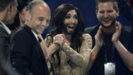 Puzsér szerint gyalázatos provokáció a szakállas nő győzelme