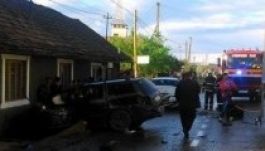 Egy nő meghalt, két gyerek megsérült egy Kolozs megyei balesetben