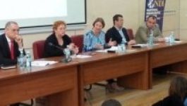 Nyilvános vitán vett részt Bukarestben Hegedüs Csilla