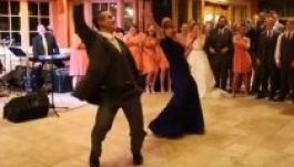 Fergeteges VIDEÓ anya-fia esküvői táncáról