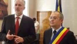 A pécsi polgármesterrel egyezkedett Boc