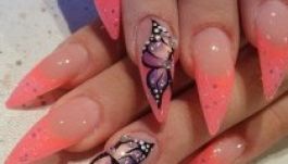 Több lesz a műköröm a Facebookon