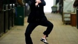 Kétmilliárd klikken túl a Gangnam Style