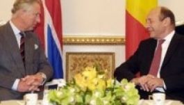 Díszdoktorrá avatták Károly herceget Bukarestben